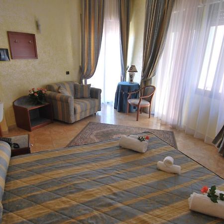 Hotel San Giuseppe - Cityhotel Catanzaro Eksteriør bilde
