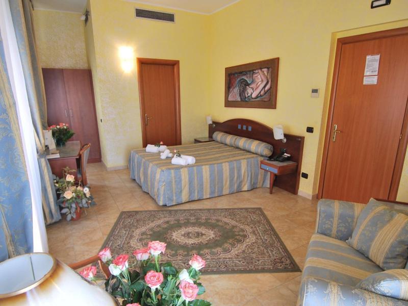 Hotel San Giuseppe - Cityhotel Catanzaro Eksteriør bilde