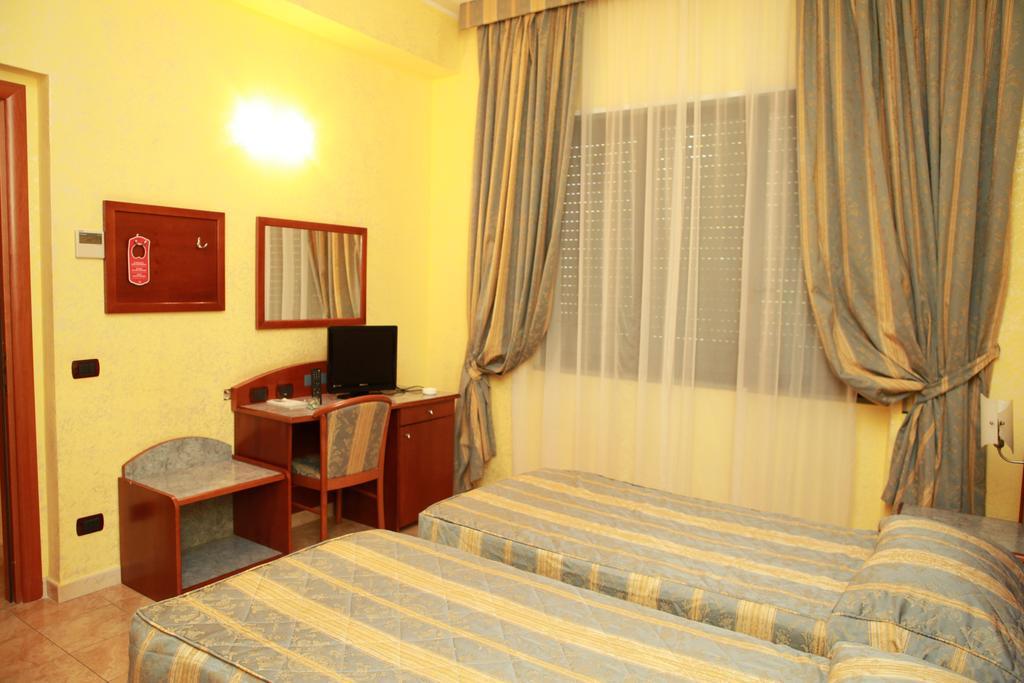 Hotel San Giuseppe - Cityhotel Catanzaro Eksteriør bilde